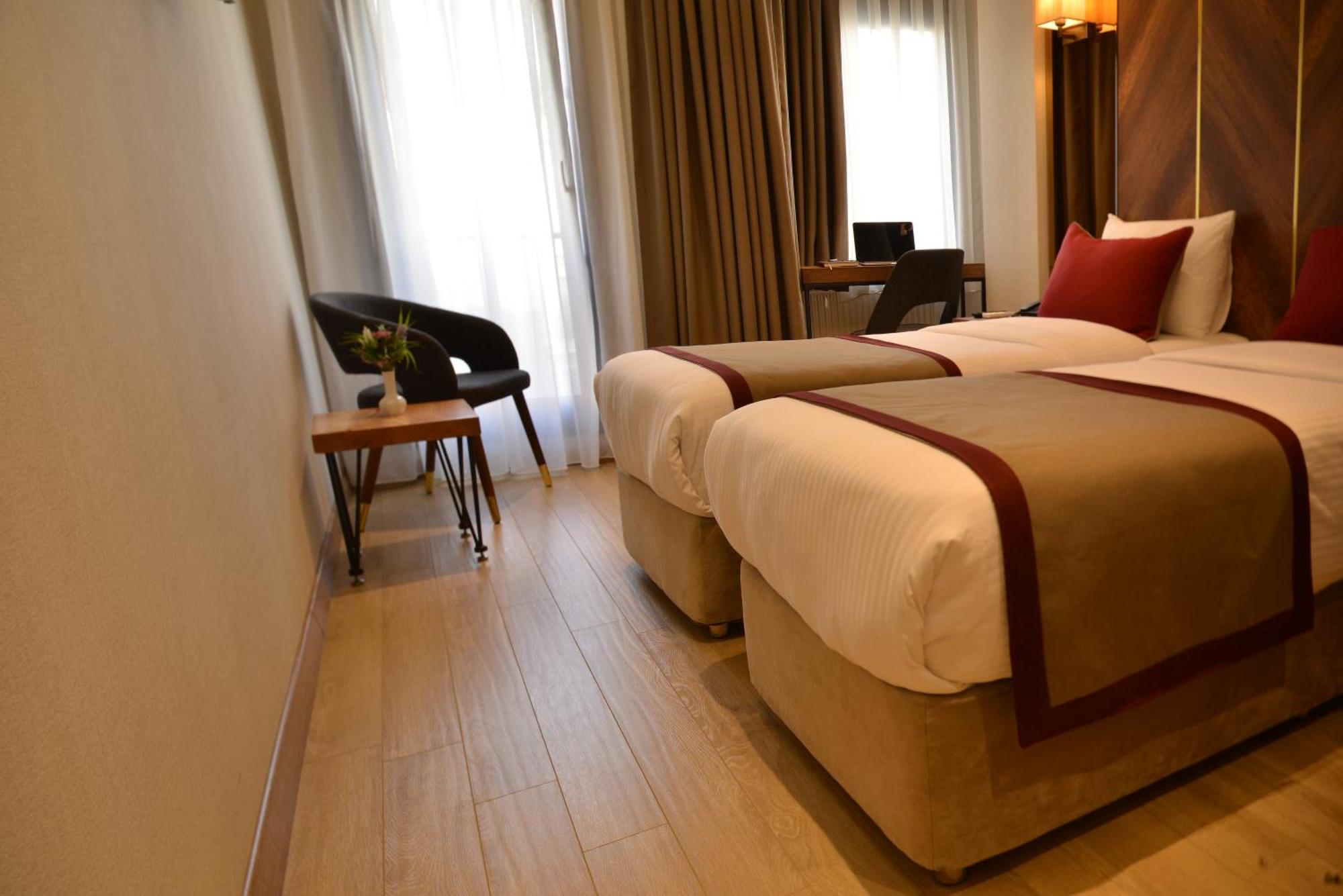 Celine Hotel Taxim Istanbul Ngoại thất bức ảnh